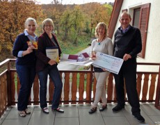 Spendenübergabe an die Familienherberge – Lebensweg in Schützingen